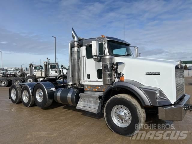 Kenworth T800W Autotractoare