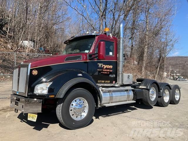Kenworth T880 Autotractoare