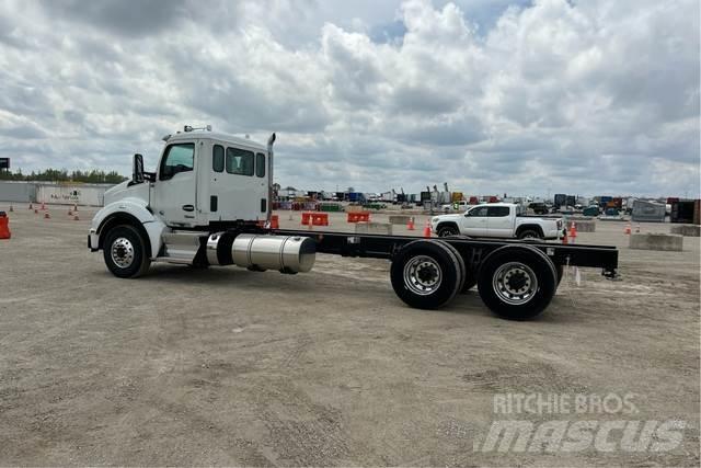 Kenworth T880 Cabine si interior