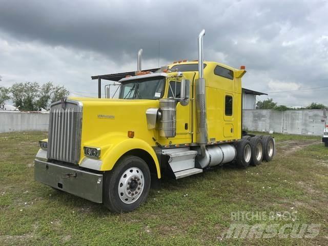 Kenworth W900 Autotractoare