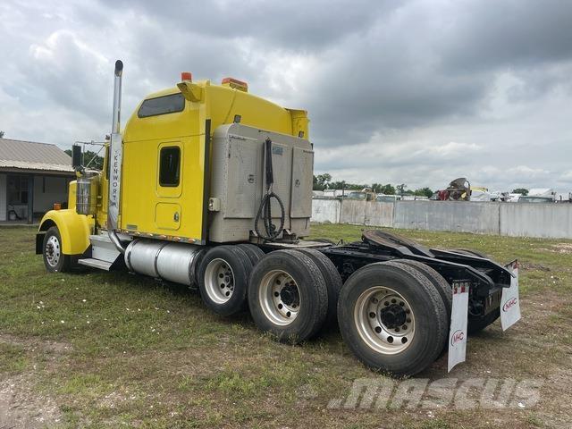 Kenworth W900 Autotractoare