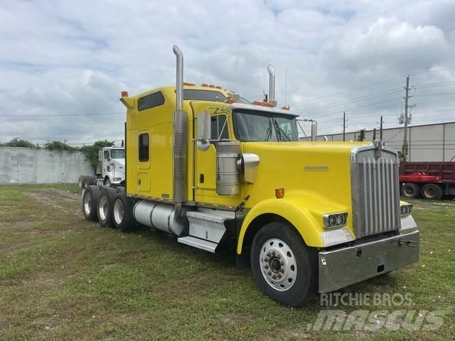 Kenworth W900 Autotractoare