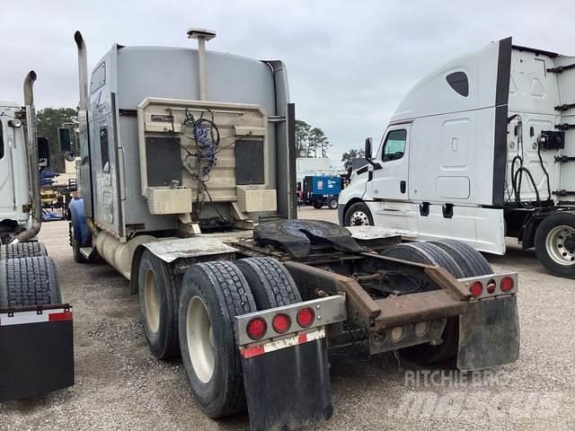 Kenworth W900 Autotractoare