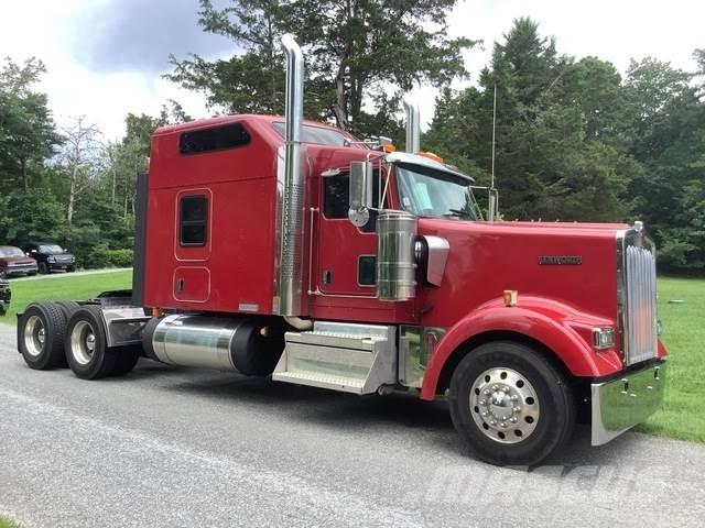 Kenworth W900 Autotractoare