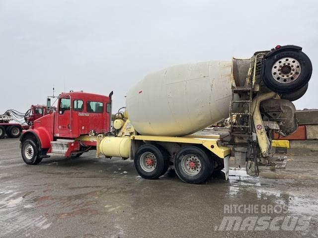 Kenworth W900B Altele