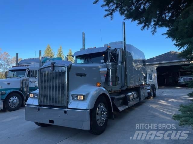 Kenworth W900L Autotractoare
