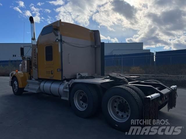 Kenworth W900L Autotractoare