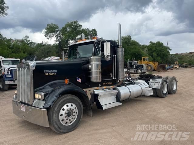 Kenworth W900L Autotractoare