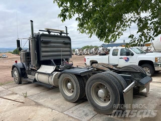Kenworth W900L Autotractoare
