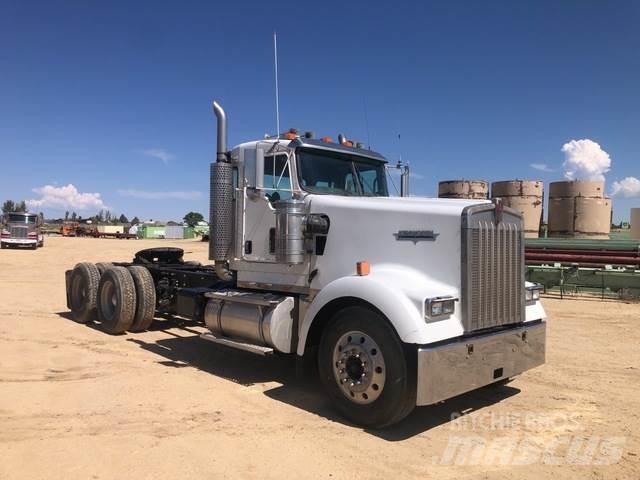 Kenworth W900L Autotractoare