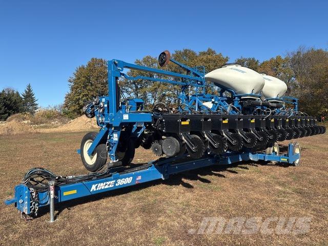 Kinze 3600 Masini de plantat