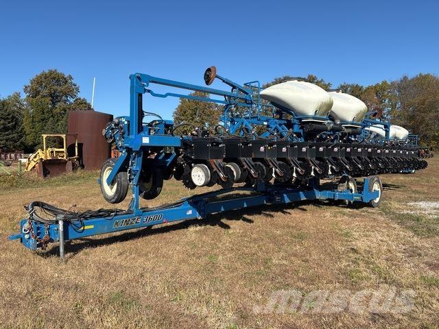 Kinze 3600 Masini de plantat