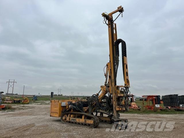 Klemm KR806-3 Utilaje construcții - Altele