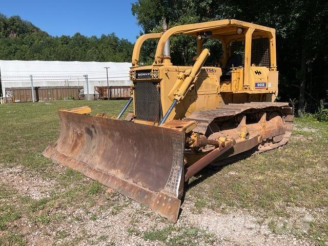 Komatsu D65E-6 Buldozere pe senile