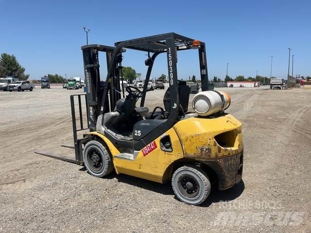 Komatsu FG25T Utilaje construcții - Altele