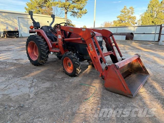 Kubota L2800D Tractoare