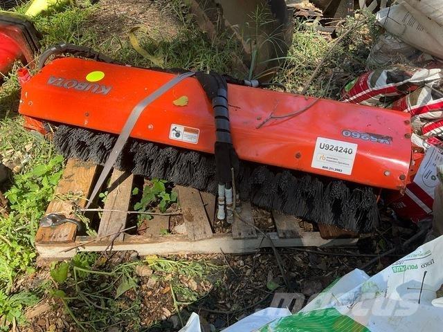 Kubota V5260 Perii