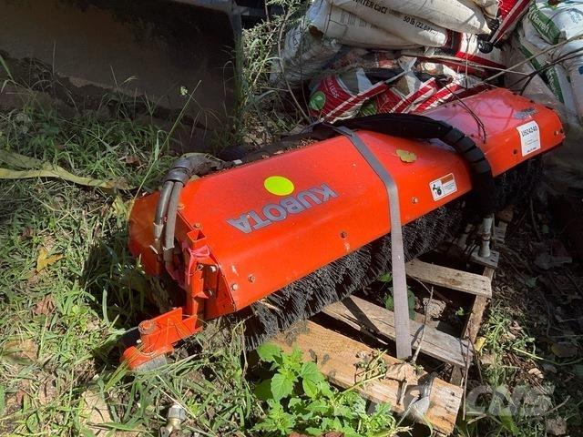 Kubota V5260 Perii