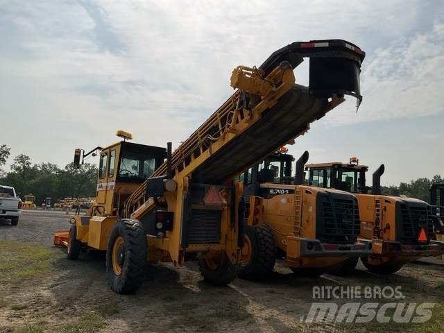 LeeBoy 3000 Transportoare