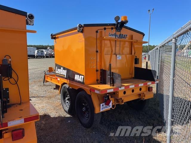 LeeBoy HB4T Utilaje construcții - Altele