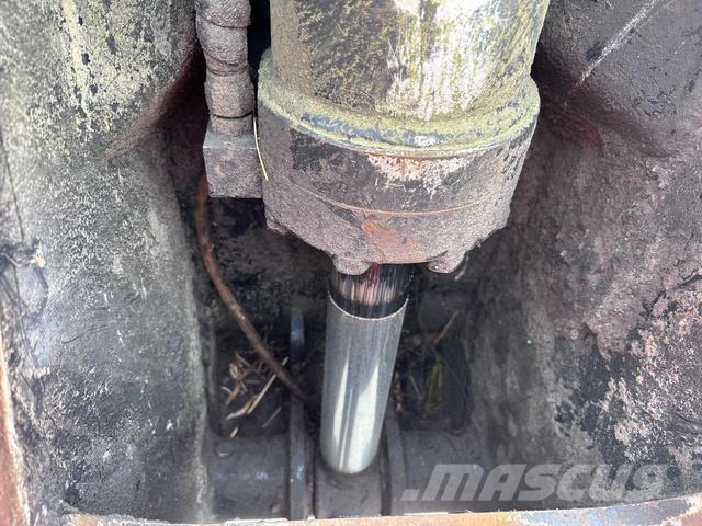 Liebherr 924 Utilaje construcții - Altele