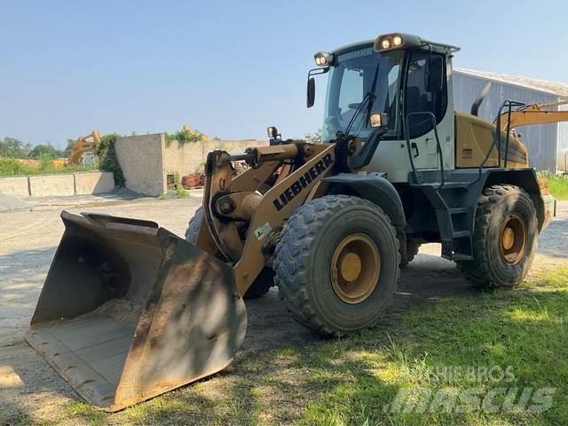 Liebherr L542 Incarcator pe pneuri
