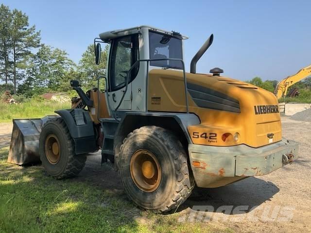 Liebherr L542 Incarcator pe pneuri