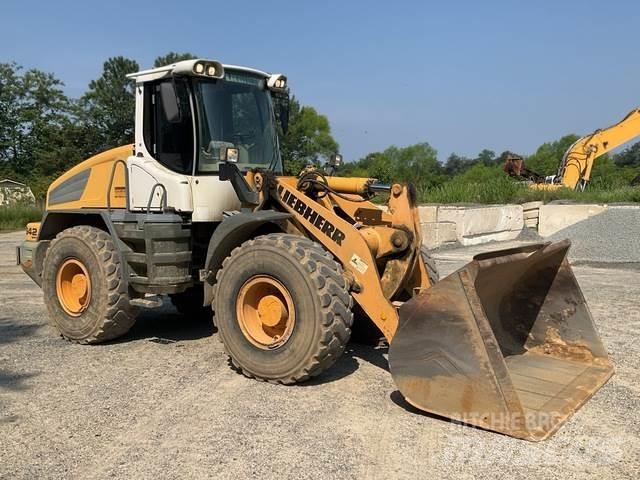 Liebherr L542 Incarcator pe pneuri