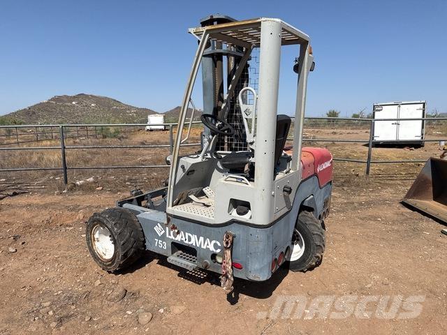  Loadmac 825 Stivuitoare montate pe camioane
