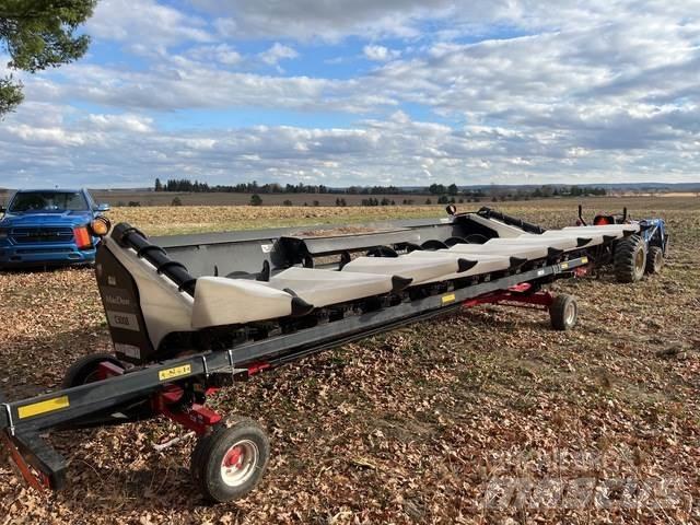 MacDon C3008 Combine capete pentru culegatoare