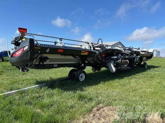 MacDon FD2 Combine capete pentru culegatoare