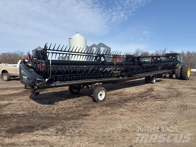MacDon FD75 Combine capete pentru culegatoare