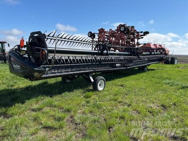MacDon FD75-D Combine capete pentru culegatoare