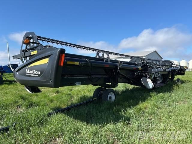 MacDon FD75-D Combine capete pentru culegatoare