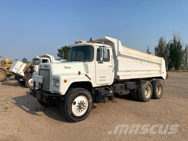 Mack  Autobasculanta