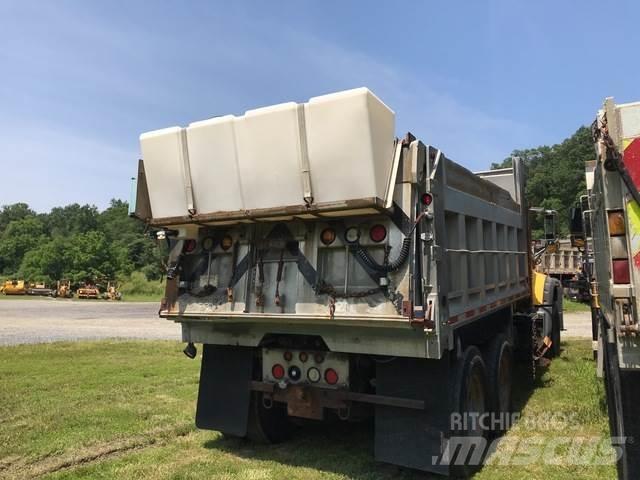 Mack 700 Lame pentru dezapezire si pluguri