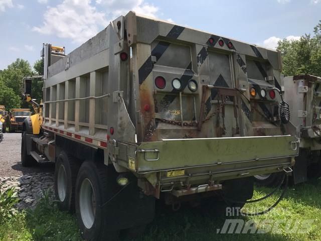 Mack 700 Lame pentru dezapezire si pluguri
