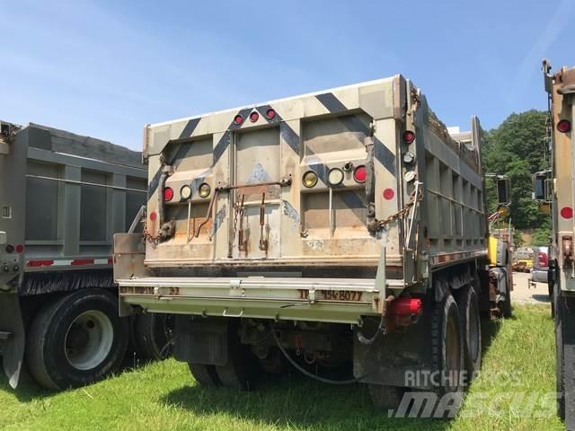 Mack 700 Lame pentru dezapezire si pluguri