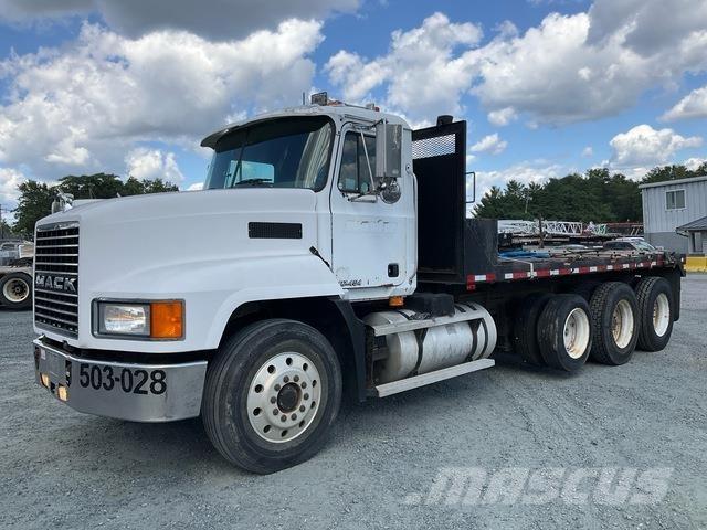 Mack CH 613 Camioane platforma/prelata