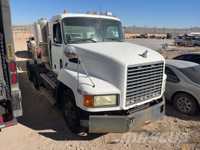 Mack CH613 Autotractoare