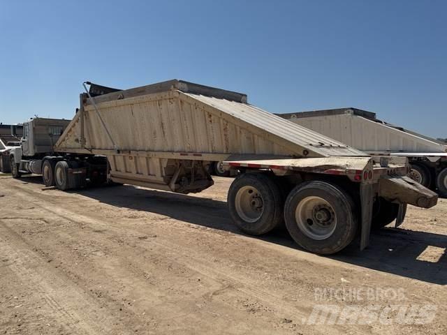 Mack CHU600 Autotractoare