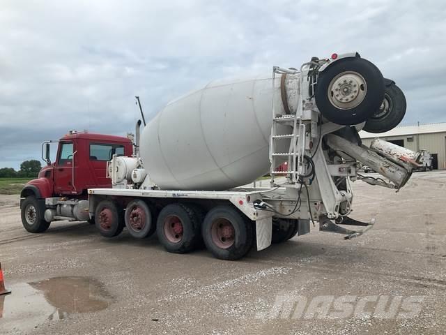 Mack CV513 Altele