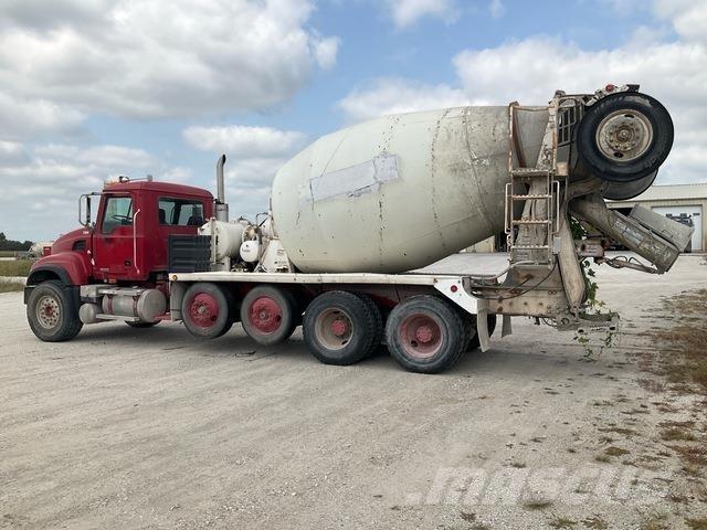 Mack CV513 Altele