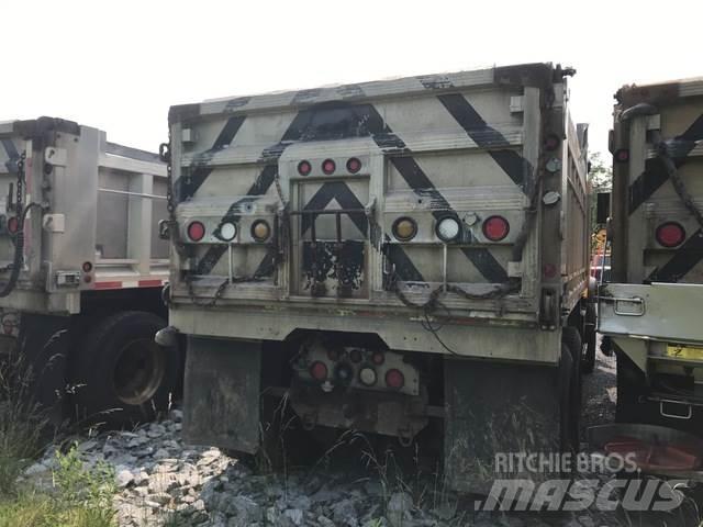 Mack CV700 Lame pentru dezapezire si pluguri