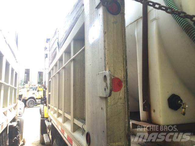 Mack CV700 Lame pentru dezapezire si pluguri