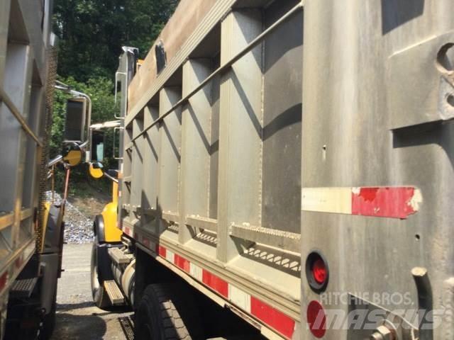 Mack CV700 Lame pentru dezapezire si pluguri