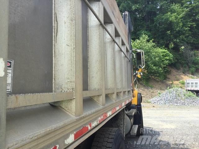 Mack CV700 Lame pentru dezapezire si pluguri