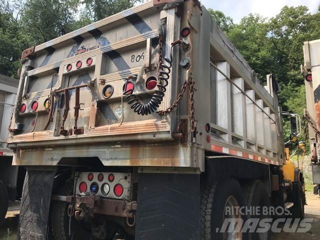 Mack CV700 Lame pentru dezapezire si pluguri