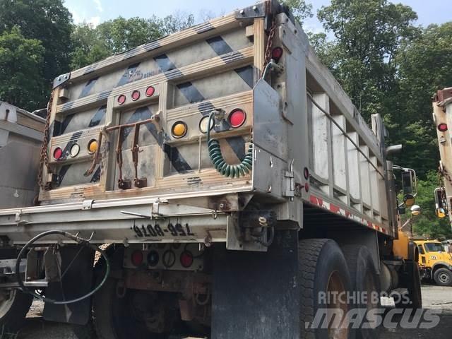 Mack CV700 Lame pentru dezapezire si pluguri