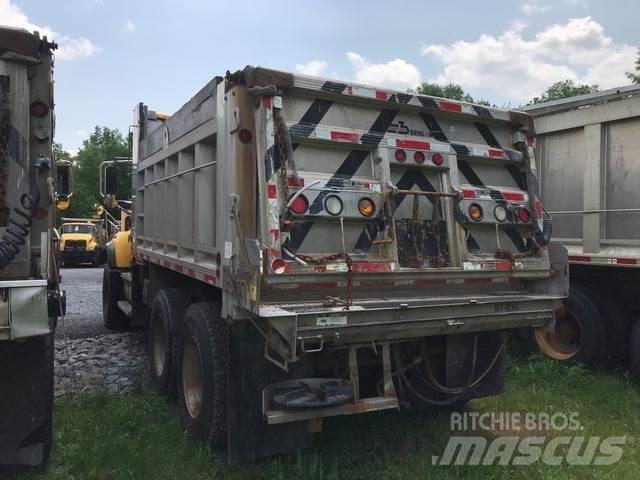 Mack CV700 Lame pentru dezapezire si pluguri